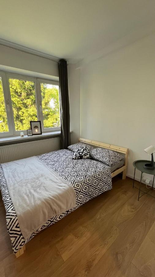 Comfy, Nice And Small Room In คราคูฟ ภายนอก รูปภาพ